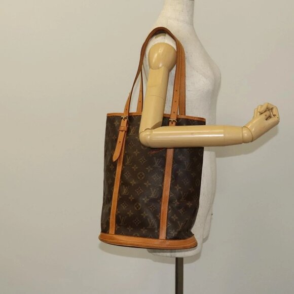 LOUIS VUITTON Monogram Bucket GM Shoulder Bag - Picture 15 of 16